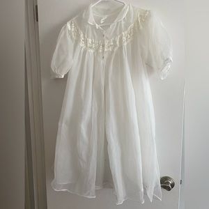 Vintage 60’s nightie wrap made by Val-mode.